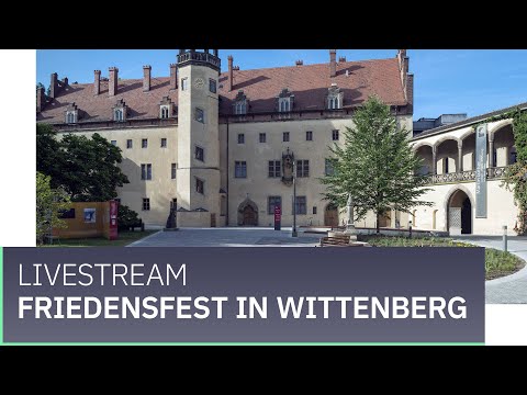 Friedensfest in Wittenberg: 40 Jahre &quot;Schwerter zu Pflugscharen&quot; | MDR