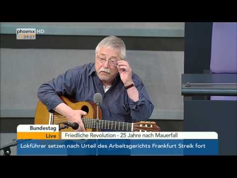 Bundestag: Musikalische Begleitung von Wolf Biermann zu &quot;25 Jahre nach Mauerfall&quot; am 07.11.2014