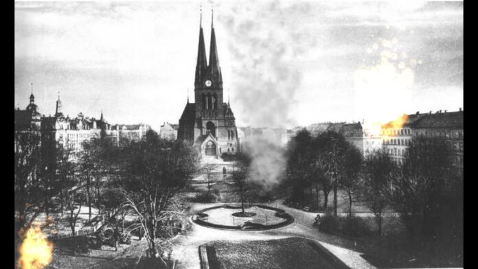 18568