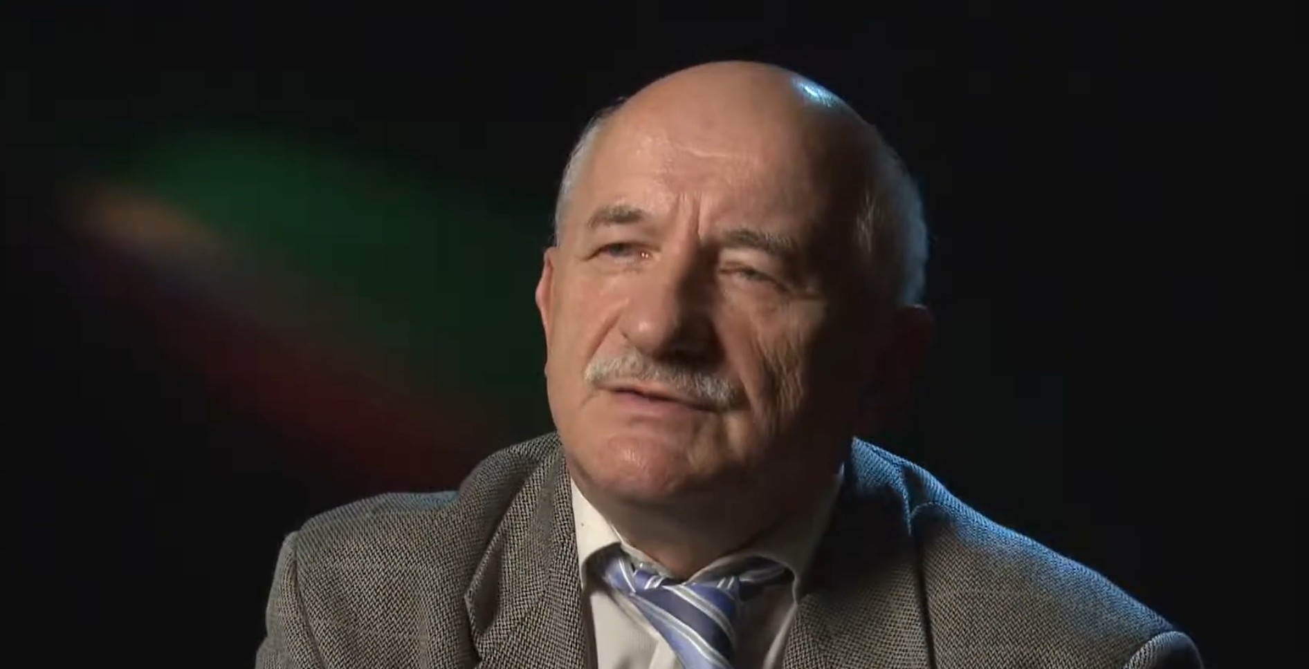 zum Video einfach auf das Bild klicken